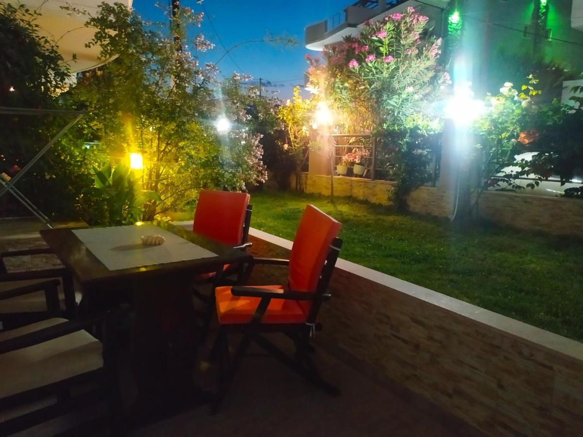 Iro Apartments Néa Péramos Zewnętrze zdjęcie