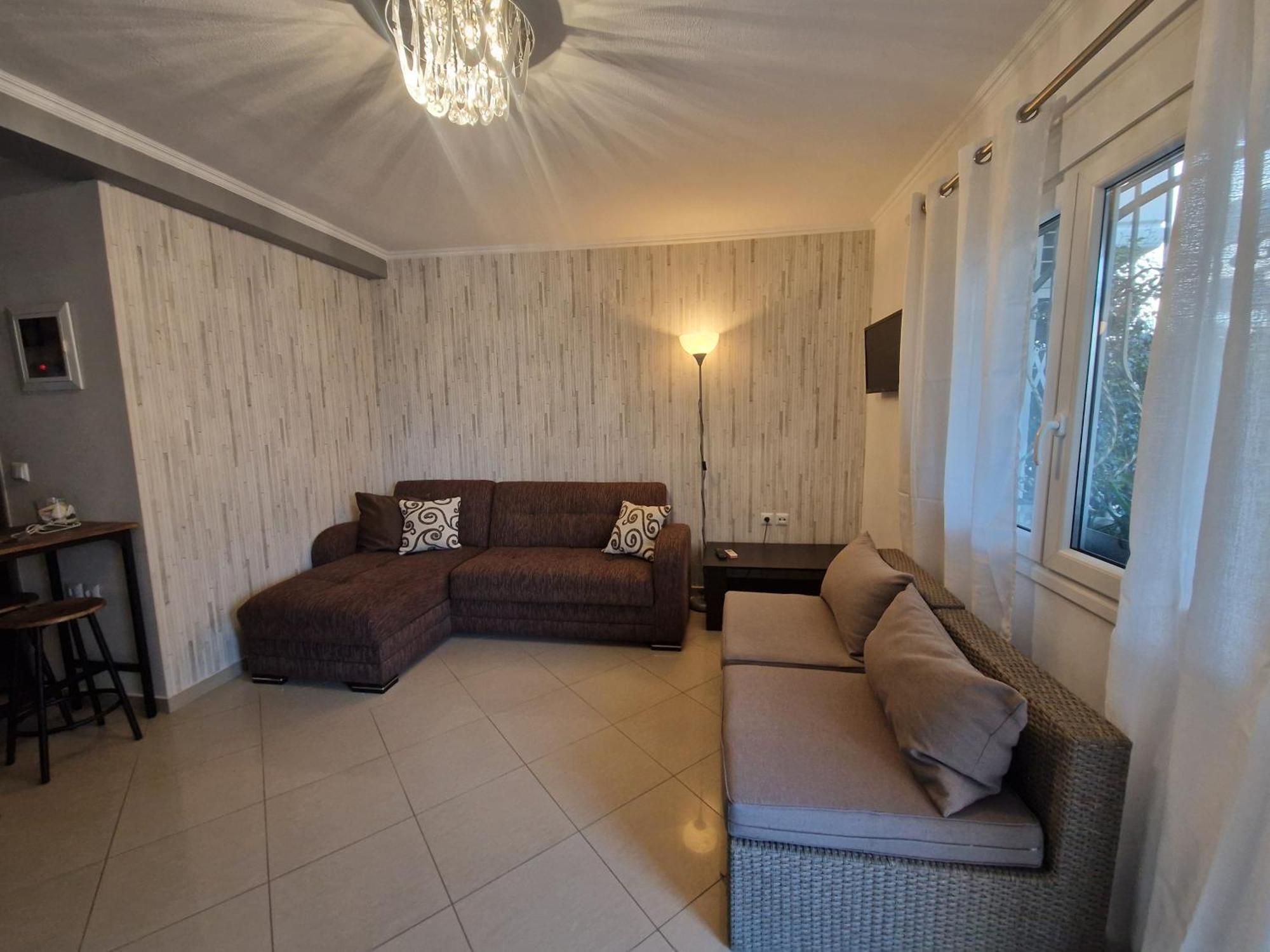Iro Apartments Néa Péramos Zewnętrze zdjęcie